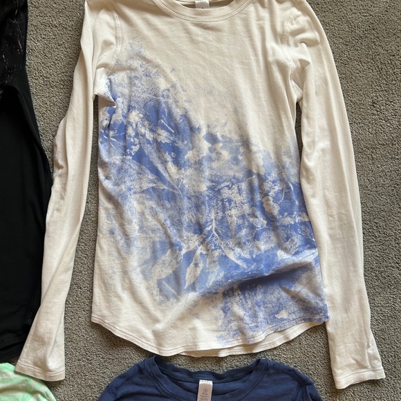 Eight Ivivva pima cotton tees size 10 - Picture 9 of 9